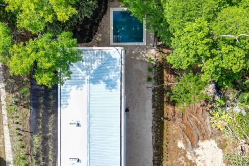 A_casa-20 drone house and pool