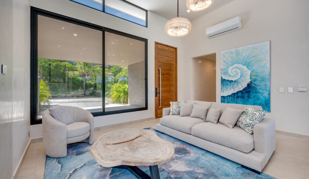 Luxury Home For sale flamingo beach (17)