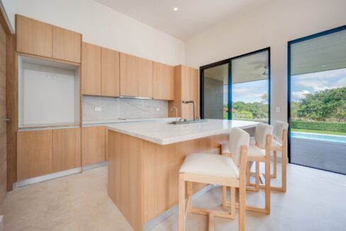 Luxury Home For sale flamingo beach (23)