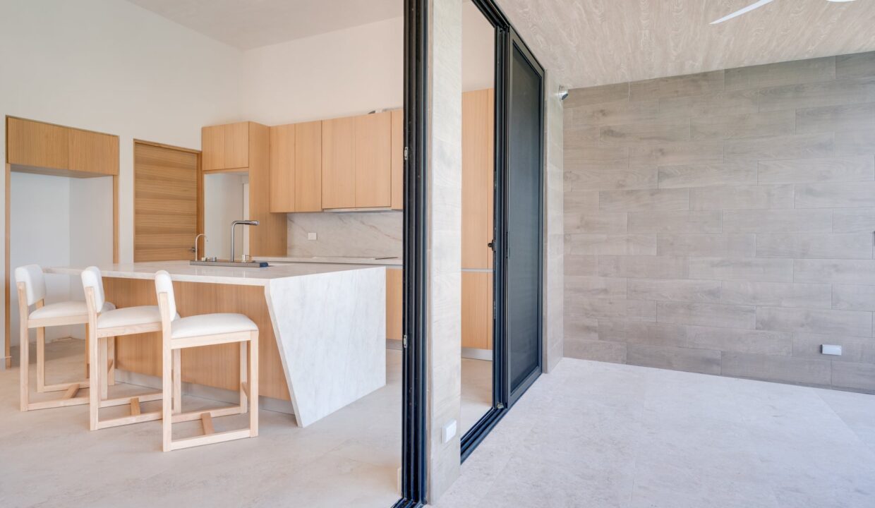 Luxury Home For sale flamingo beach (28)