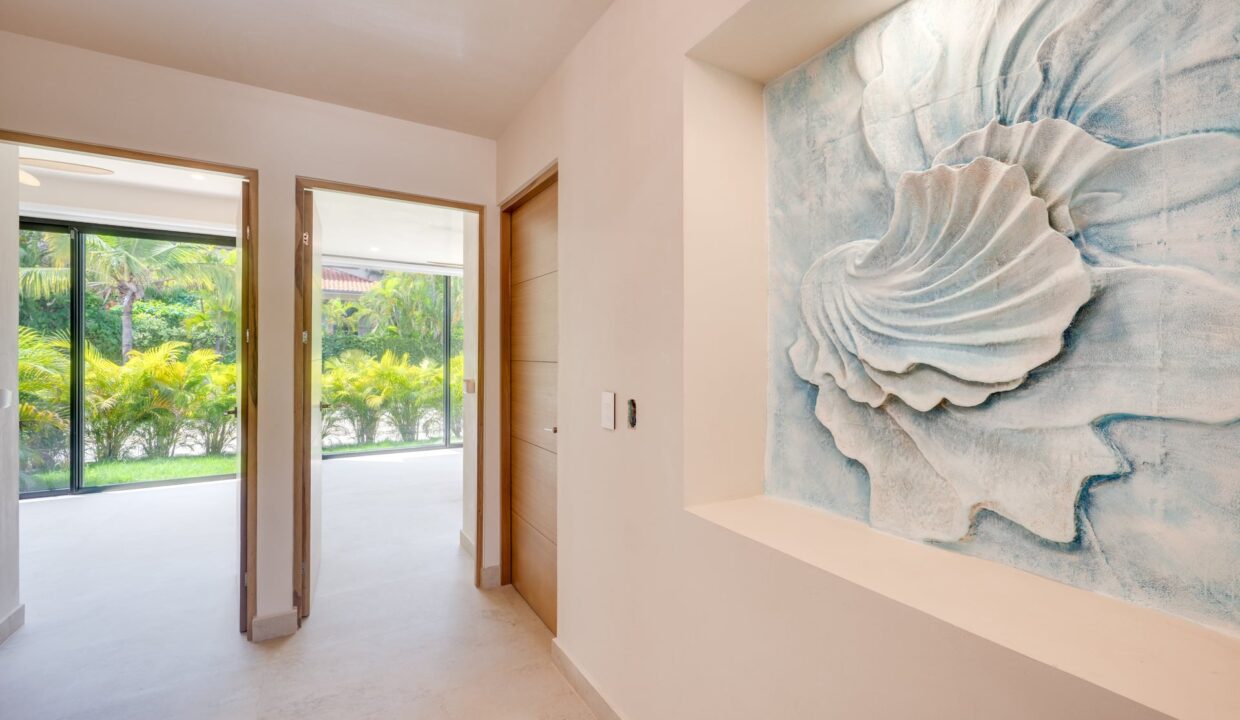 Luxury Home For sale flamingo beach (3)