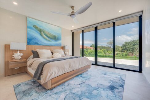 Luxury Home For sale flamingo beach (30)