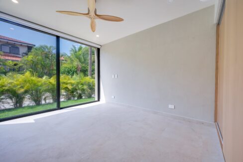 Luxury Home For sale flamingo beach (5)