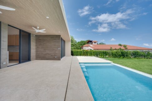 Luxury Home For sale flamingo beach (8)