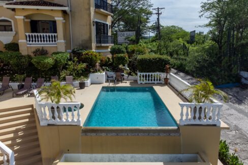 MARINA REAL CONDO (11)