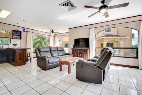 MARINA REAL CONDO (17)