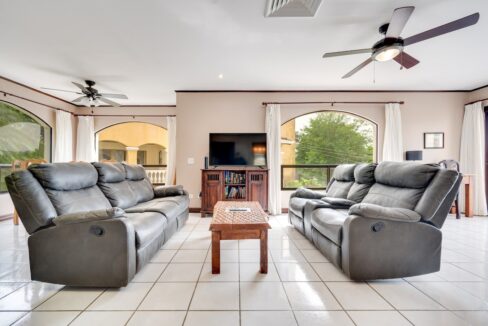 MARINA REAL CONDO (19)