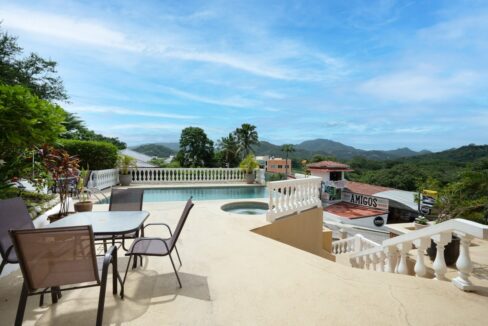 MARINA REAL CONDO (2)