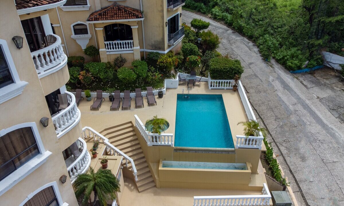 MARINA REAL CONDO (24)