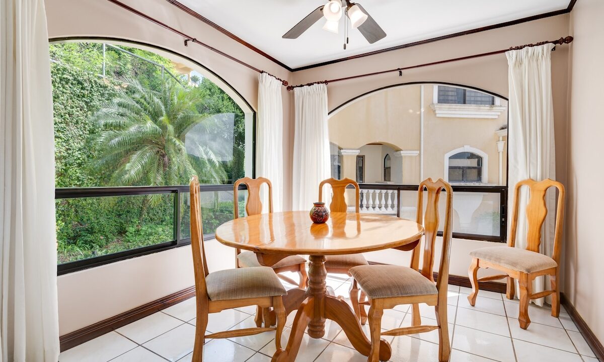 MARINA REAL CONDO (26)