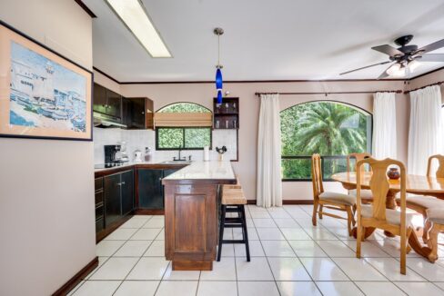 MARINA REAL CONDO (3)